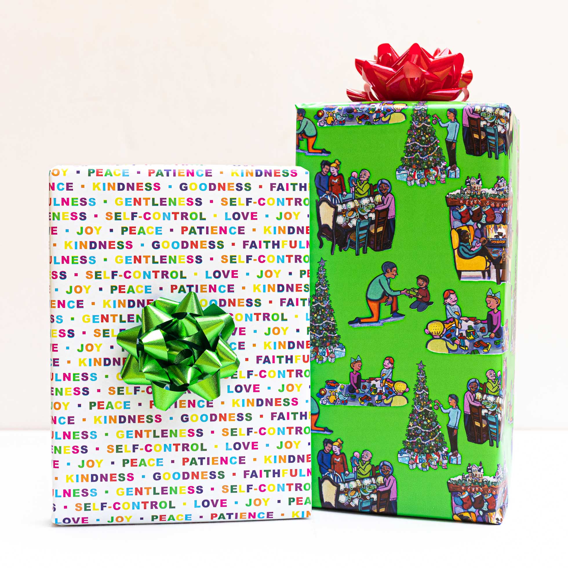 Christmas Wrapping Paper in Christmas Gift Wrap 